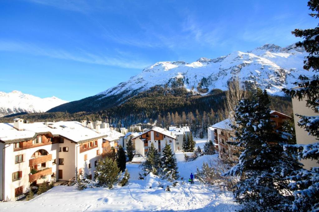 Bilocale Nuovo St. Moritz Chesa Arlas Bagian luar foto