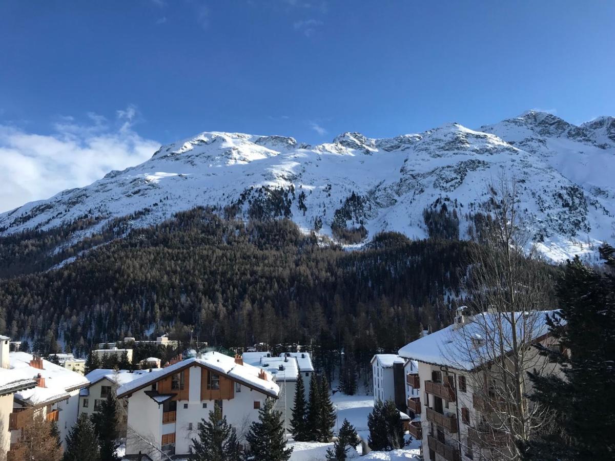Bilocale Nuovo St. Moritz Chesa Arlas Bagian luar foto